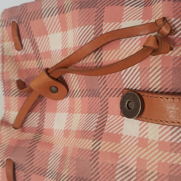 NWOT Beautiful Sundance Leather Convertable Crossbody Waist Bag - Picture 4 of 8